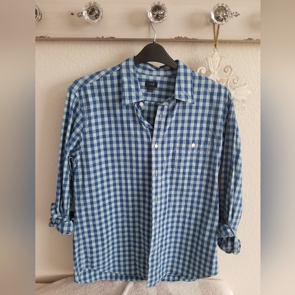 AC/DC Button Down shirt L - Picture 2 of 2